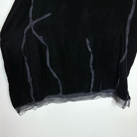 Chic Black Sleeveless Tank Top - Picture 3 of 8